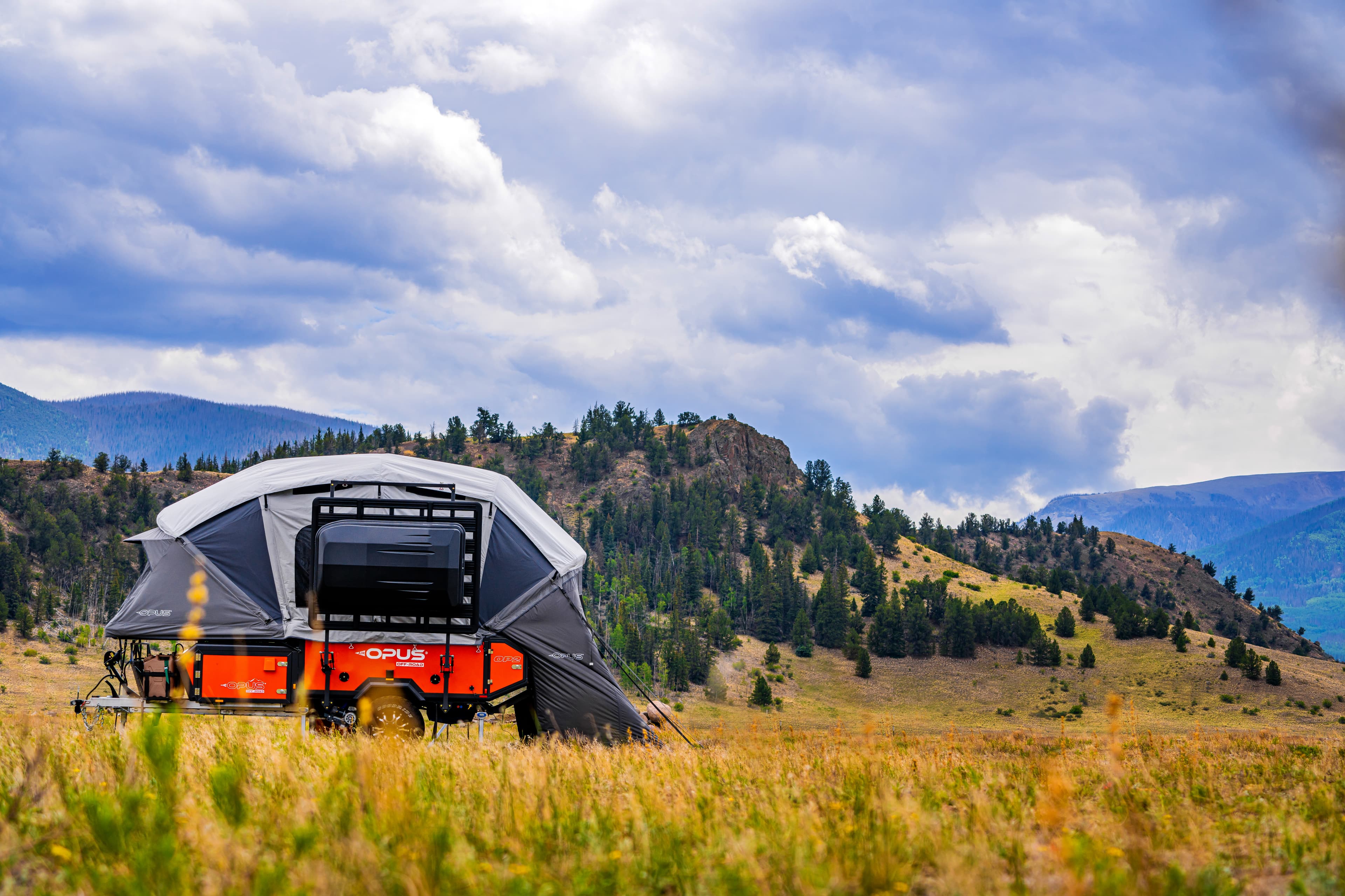 Off-Road Folding Camper Trailers vs. Basic Campers: Which Is Better for Lightweight Towing, Backcountry Travel, and Long-Trip Comfort?